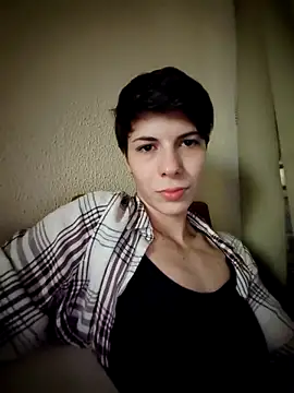 KylieLipa online show from 12.30.24