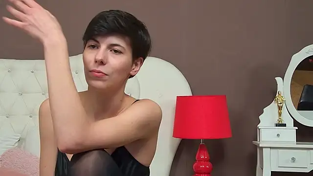 KylieLipa online show from 01.15.25