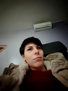 KylieLipa online show from 01.18.25