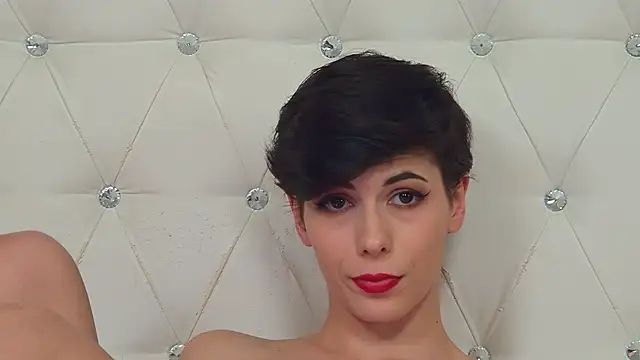 KylieLipa online show from 01.21.25