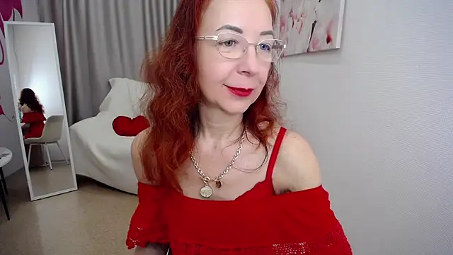 MrnMs Smith online show from 01.08.25