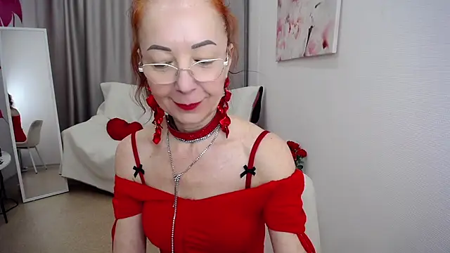 MrnMs Smith online show from 01.09.25