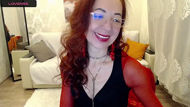 MrnMs Smith online show from 03.03.25