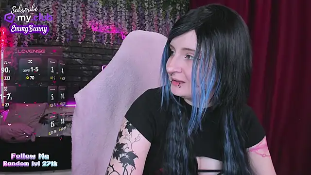 EmmyBunny online show from 02.25.25