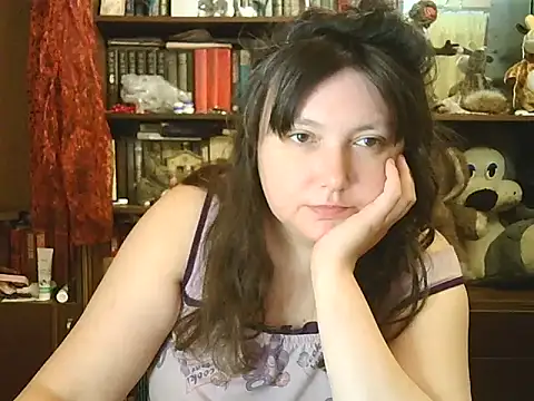 Snapshot of CarrieQPeach chatting on 11.11.25 CarrieQPeach online show from 11.11.25