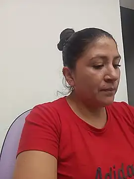 Snapshot of nammy__dirtyhott chatting on 06.30.26 nammy dirtyhott online show from 06.30.26