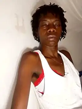 Snapshot of nzanizy chatting on 11.26.25 nzanizy online show from 11.26.25