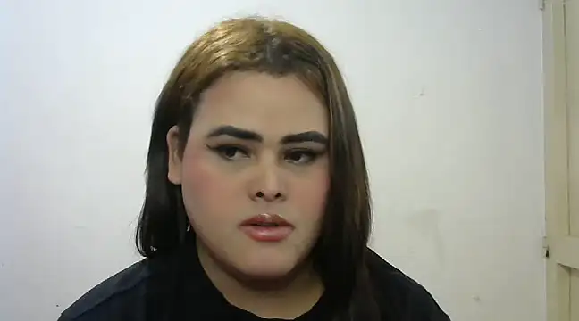 Snapshot of antonellasex1998 chatting on 12.19.24 antonellasex1998 online show from 12.19.24