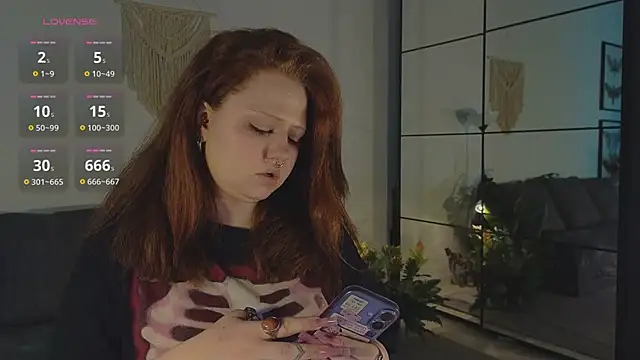 Snapshot of bitchofsun_ chatting on 03.02.26 bitchofsun online show from 03.02.26