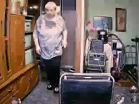 Snapshot of LOLA8888 chatting on 11.11.25 LOLA8888 online show from 11.11.25