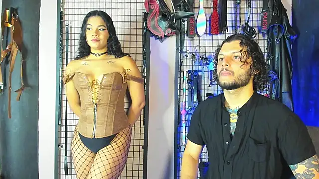 Snapshot of Twisted_Fantasy chatting on 02.03.25 Twisted Fantasy online show from 02.03.25