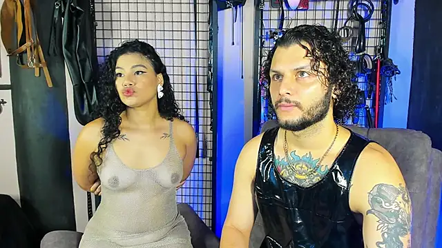 Snapshot of Twisted_Fantasy chatting on 02.10.25 Twisted Fantasy online show from 02.10.25