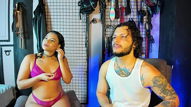 Snapshot of Twisted_Fantasy chatting on 02.19.25 Twisted Fantasy online show from 02.19.25