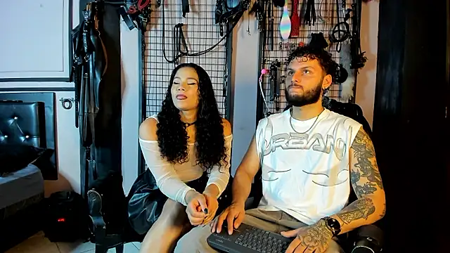 Snapshot of Twisted_Fantasy chatting on 01.10.26 Twisted Fantasy online show from 01.10.26