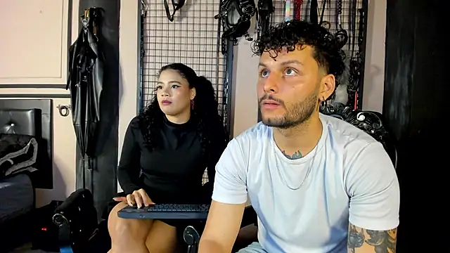 Snapshot of Twisted_Fantasy chatting on 02.04.26 Twisted Fantasy online show from 02.04.26