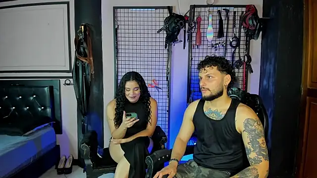 Twisted Fantasy online show from 04.01.26