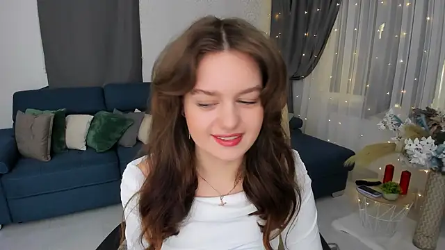 MiracleCurly online show from 03.09.25