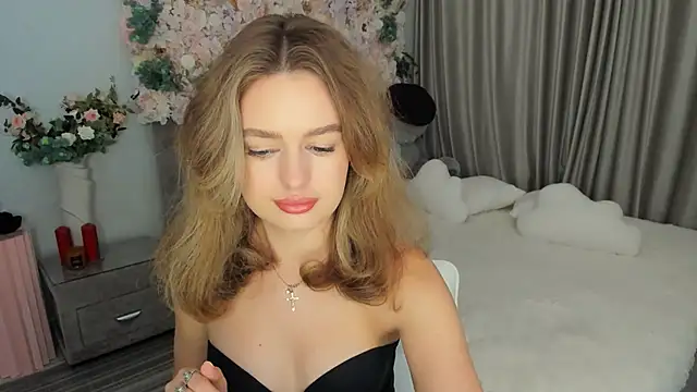 MiracleCurly online show from 09.16.25