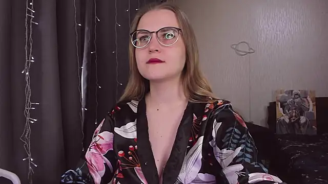 MissBrightShine online show from 01.17.26