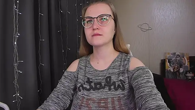 MissBrightShine online show from 02.11.26