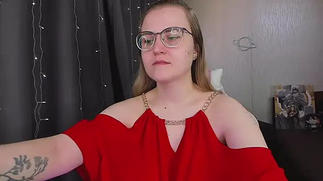 MissBrightShine online show from 04.11.26