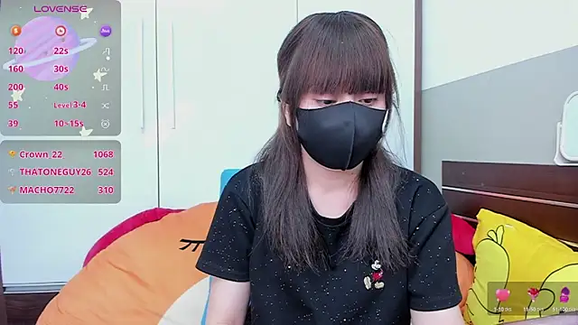 alonelove   online show from 09.30.25