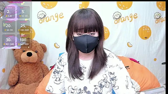 alonelove   online show from 10.17.25