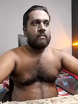 Rayansmith  online show from 02.20.25