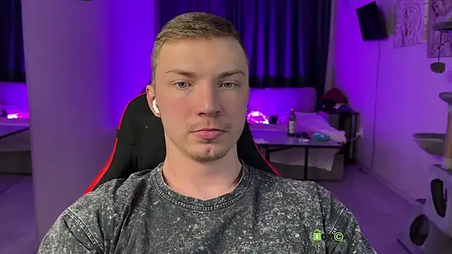 Snapshot of iron__chap chatting on 02.28.26 iron chap online show from 02.28.26