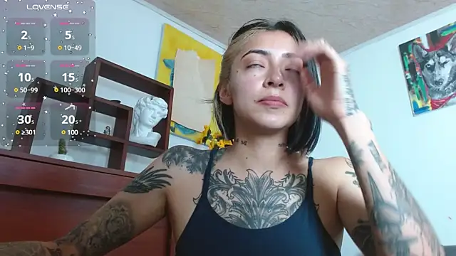 ZoeBakers  online show from 02.04.25