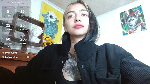 ZoeBakers  online show from 02.12.25