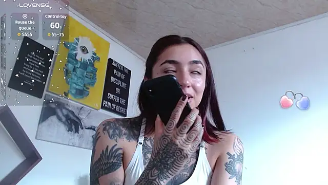 ZoeBakers  online show from 05.11.26
