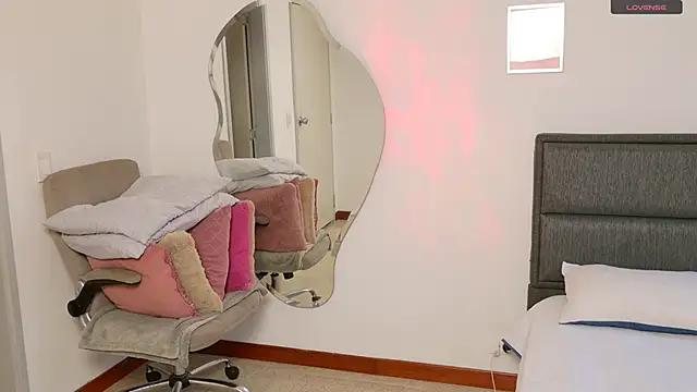 Mar 333 online show from 03.07.25