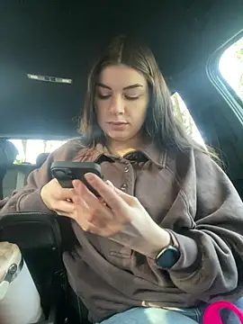 EllyNora online show from 01.18.26