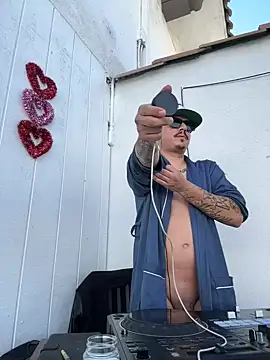 PeterGrandee online show from 02.01.25