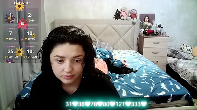 Snapshot of juliettkalen chatting on 06.24.26 juliettkalen online show from 06.24.26