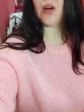 Snapshot of ErikaVlovely chatting on 11.10.25 ErikaVlovely online show from 11.10.25