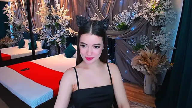 Snapshot of PutOnRepeat chatting on 02.08.25 PutOnRepeat online show from 02.08.25