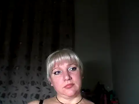 Snapshot of MeilomaWesa chatting on 12.29.24 MeilomaWesa online show from 12.29.24