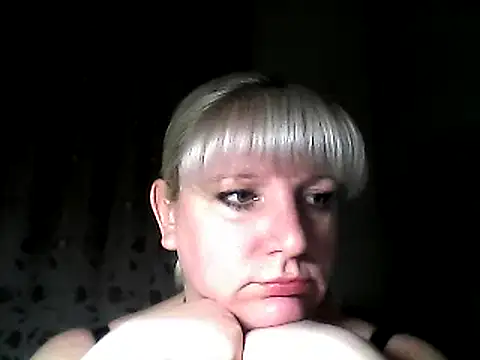 Snapshot of MeilomaWesa chatting on 02.21.25 MeilomaWesa online show from 02.21.25