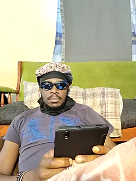 Snapshot of BIGDICKMULLAH chatting on 05.03.26 BIGDICKMULLAH online show from 05.03.26