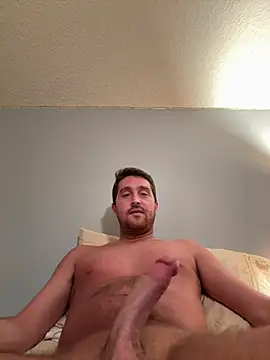 Snapshot of Dylanyes chatting on 02.04.25 Dylanyes online show from 02.04.25