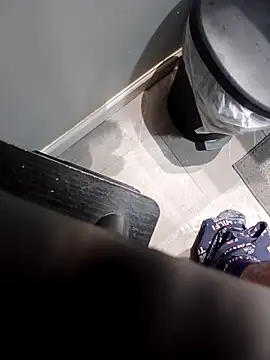 Snapshot of JObuddy661 chatting on 10.11.25 JObuddy661 online show from 10.11.25