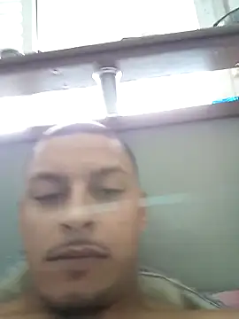 emrehliug12 online show from 10.30.25