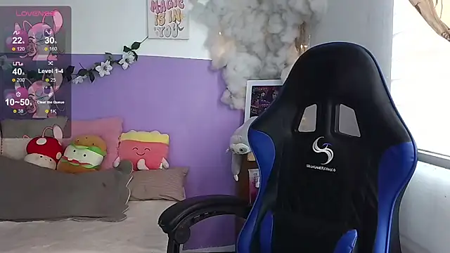 Snapshot of northly chatting on 03.04.25 northly online show from 03.04.25