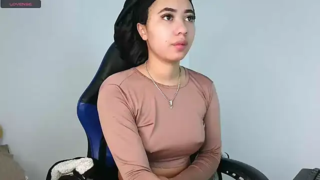 Snapshot of northly chatting on 11.13.25 northly online show from 11.13.25