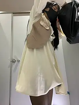 Snapshot of Asia-Lynn chatting on 03.21.25 Asia-Lynn online show from 03.21.25