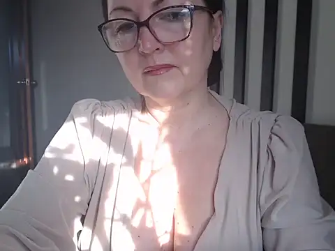 Alma44 online show from 03.24.26