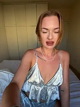 ElenaRebelle online show from 06.20.26