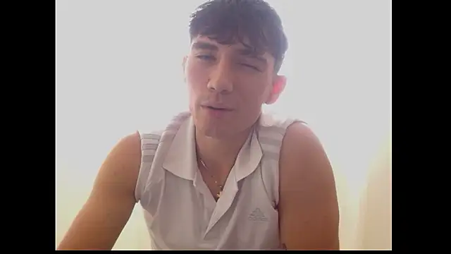 Snapshot of ChicoMaloFfF chatting on 11.29.25 ChicoMaloFfF online show from 11.29.25